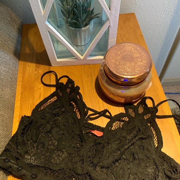 Bundle of Francesca’s Bralettes - Picture 2 of 6